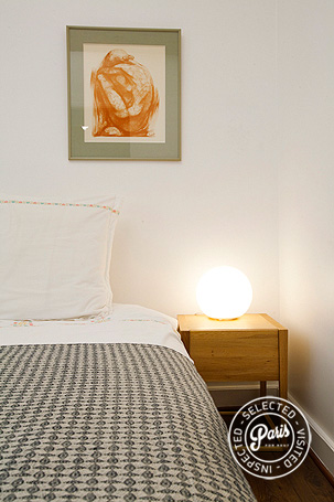Nightstand in bedroom at Seine, vacation rental in Paris, Saint Germain