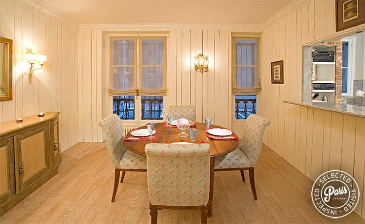Dining area at Rive Gauche, apartment for rent in Paris, Saint Germain