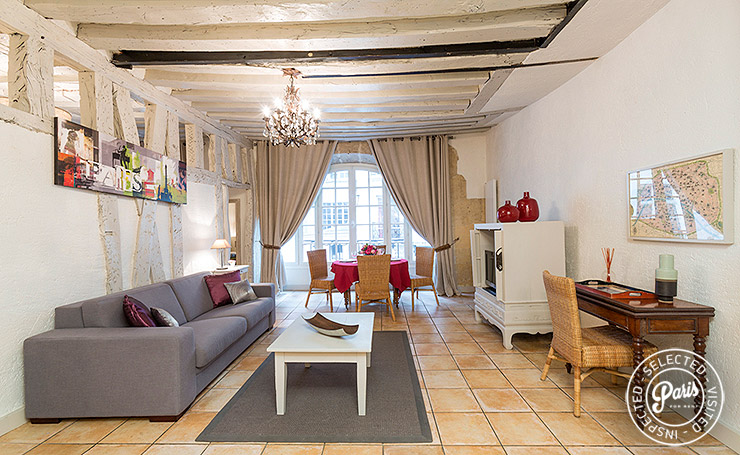 Living room at Bourg, apartment for rent in Paris,  Marais