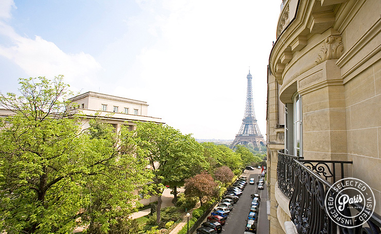 View from balcony at Trocadero Palace, apartment for rent in Paris, Champs Elysées 