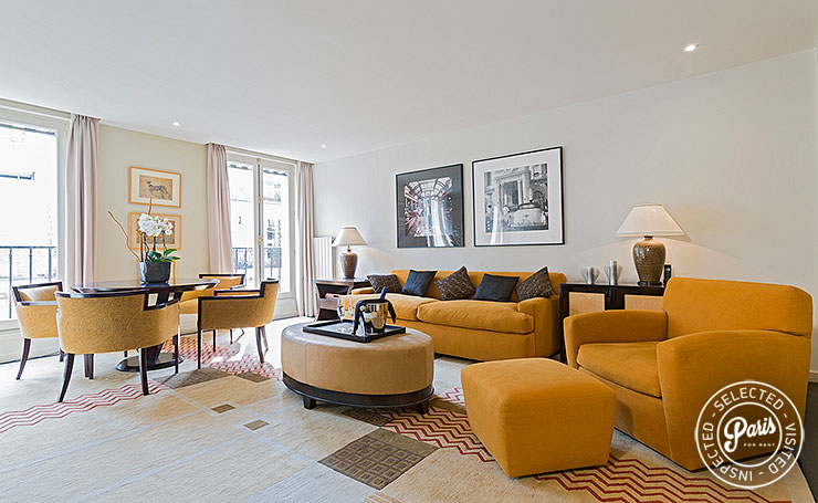 living room at Anjou Palace, vacation rental in Paris, Madeleine