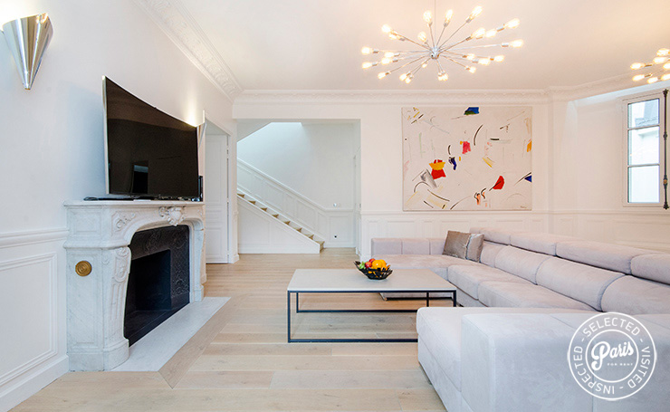 This luxury apartment is the ultimate Paris high-end vacation or business rentals