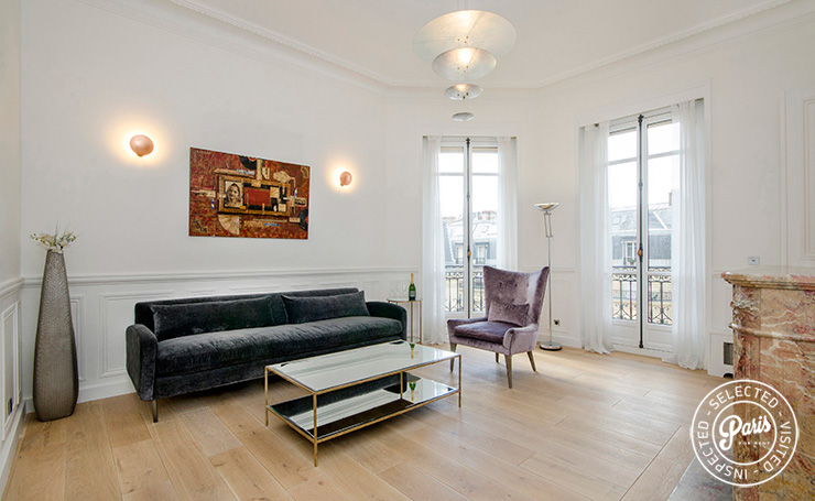 Study in luxury apartment is the ultimate Paris high-end vacation or business rentals
