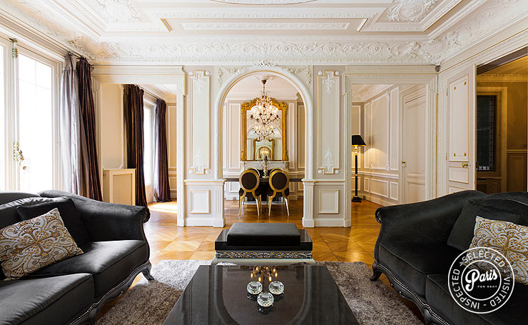 Paris Apartment Rentals - Palais Royal  Ultra Luxury 4 BD 